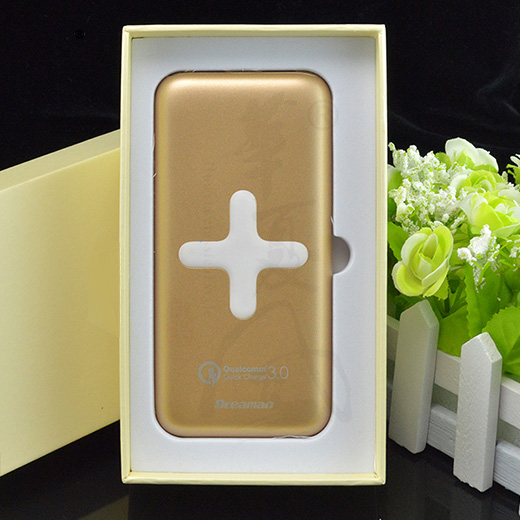 双快充防滑垫移动电源